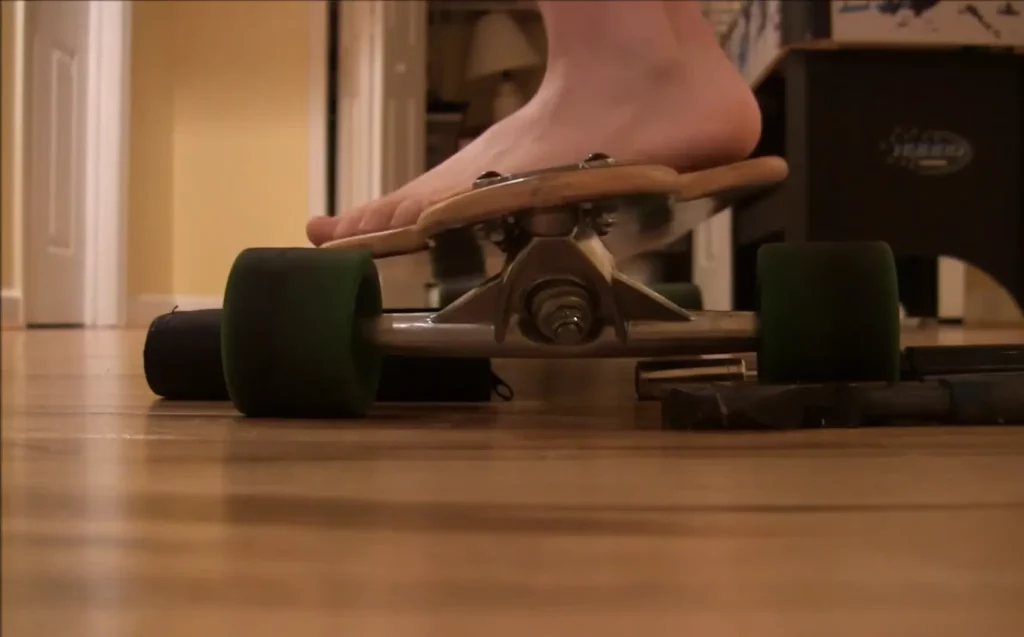 how to loosen trucks on a skateboard