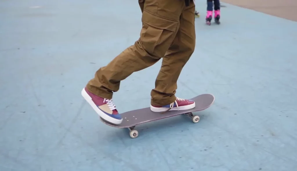what to wear when skating