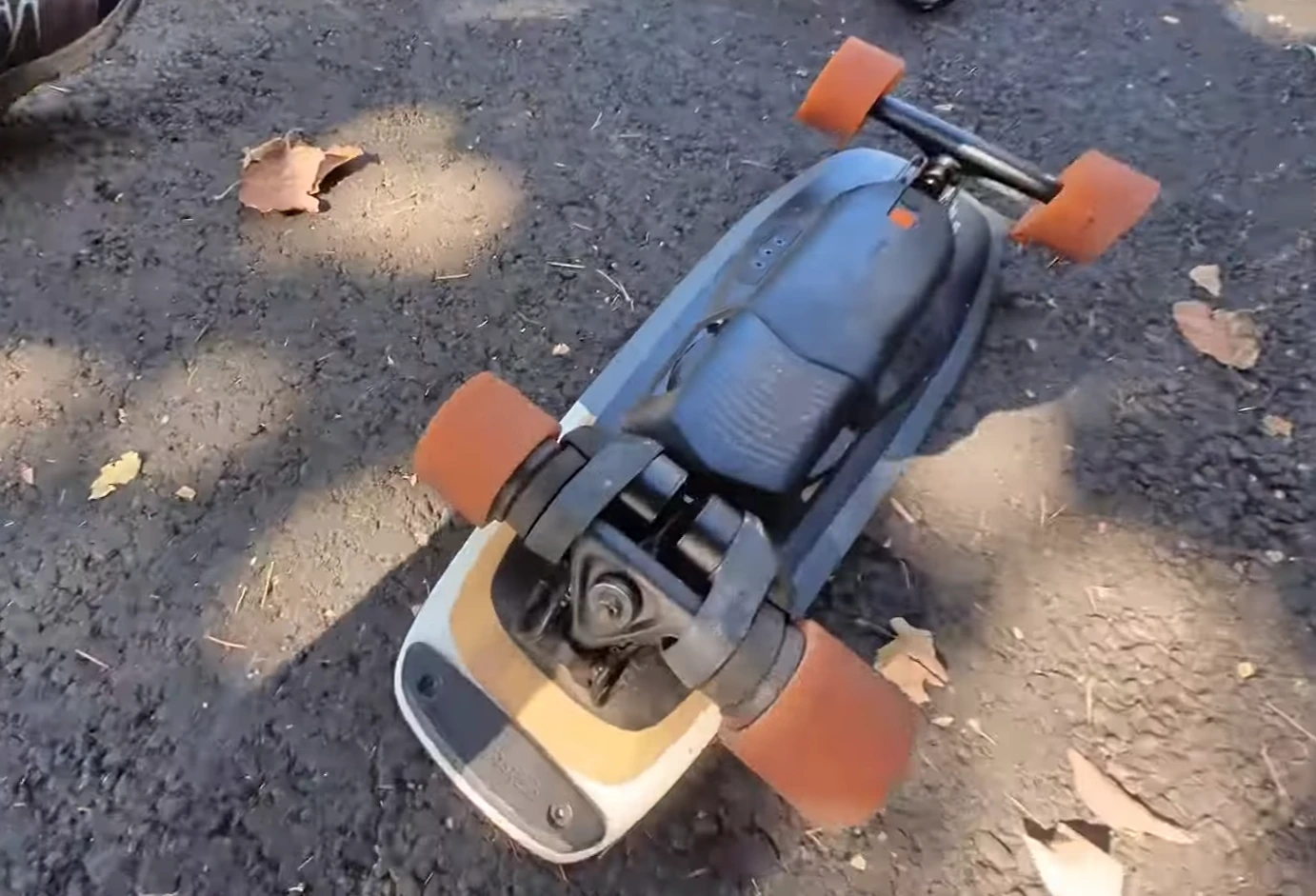 material of electric skateboard with remote